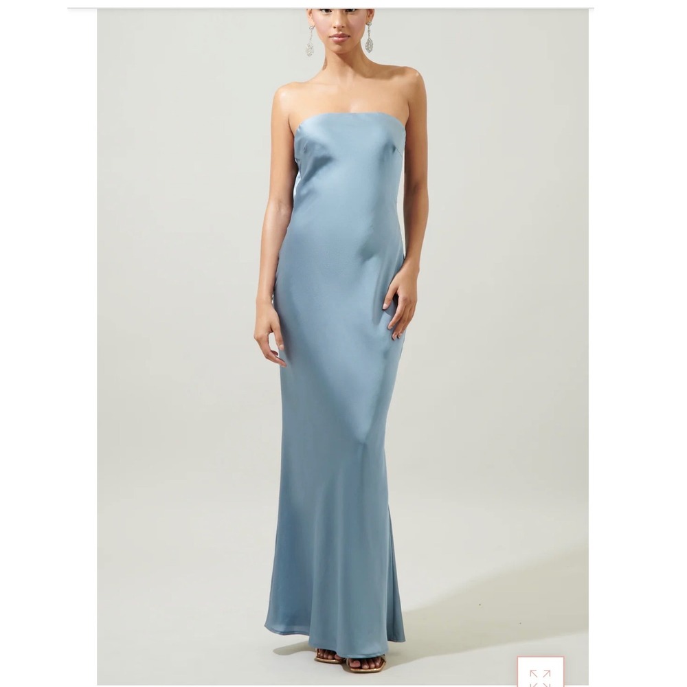 Sugarlips Infinite Strapless Slip Open Back Satin Maxi Dress Womens 2X Blue